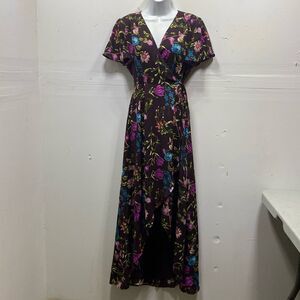 Belle Vere Floral Wrap Dress Small